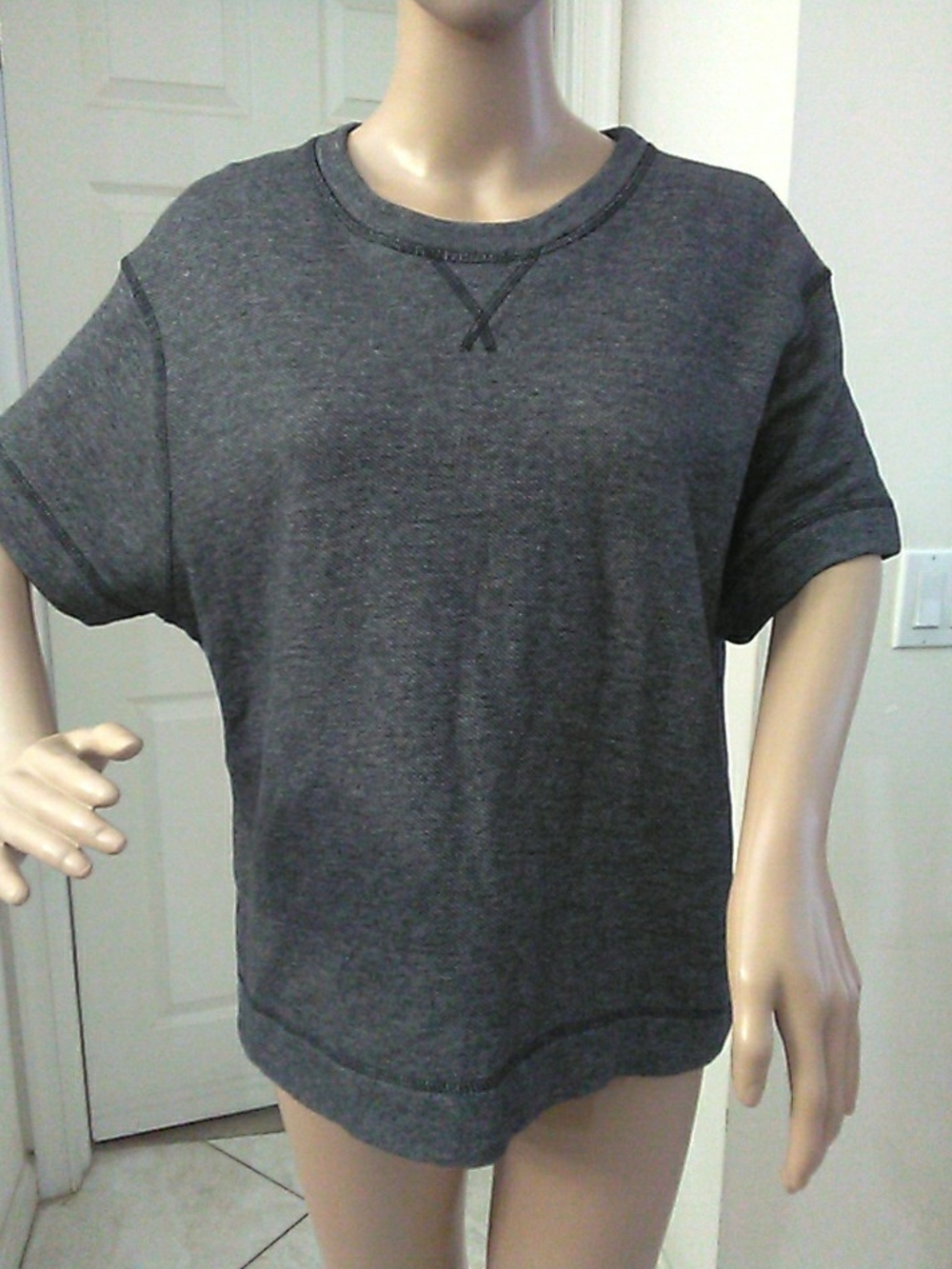 NWOT VINCE. Casual Short-Sleeve Crewneck Shirt - Charcoal Gray SZ. SZ OVERSIZED